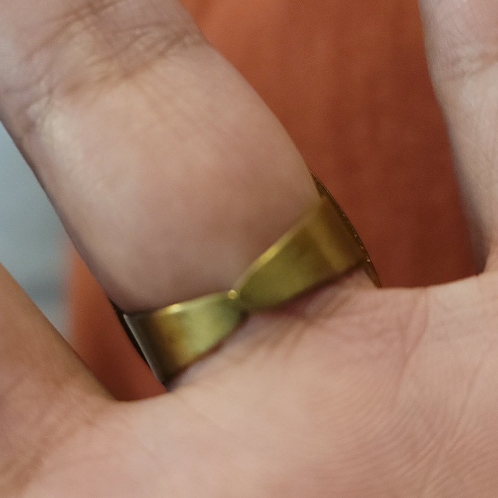 Colorful Ring - Picture 2 of 4